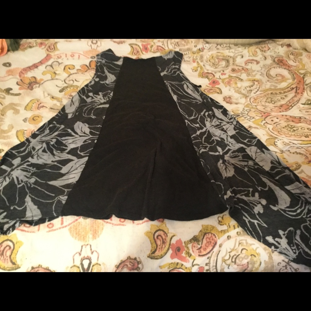A Flowing shirt